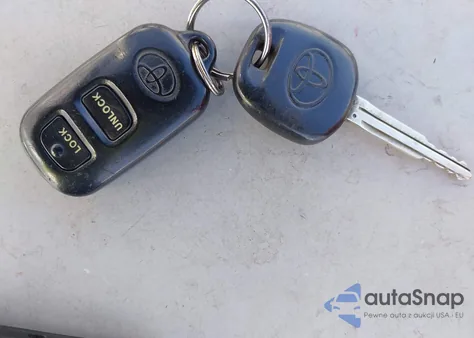 2007 Toyota Corolla S from USA, damaged, VIN 1NXBR32E27Z851451